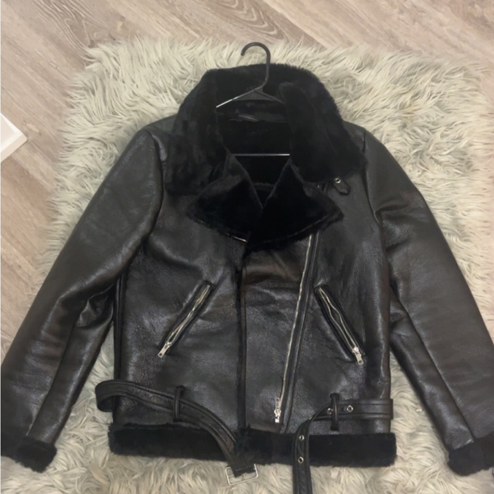 Leather Jacket With Fur